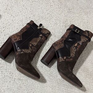 Tory Burch Stylish Brown and Black Ankle Boots